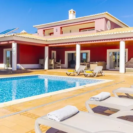 Escape To Paradise Stunning Nestled Near Porto De Mos Albufeira