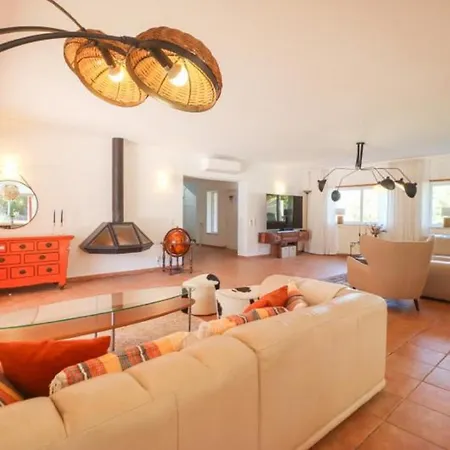 Apartman Escape To Paradise Stunning Nestled Near Porto De Mos