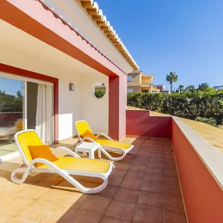 Apartment Escape To Paradise Stunning Nestled Near Porto De Mos *